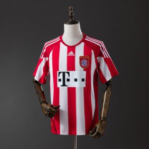 Bayern Munchen 2010/2011 Home Domaći