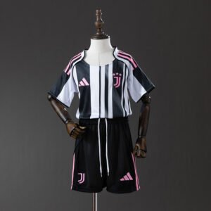 Juventus 2025/2026 Home Domaći Dječiji Set Dres + Šorc