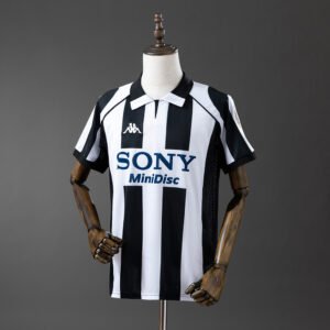 Juventus 1997/1998 Home Domaći