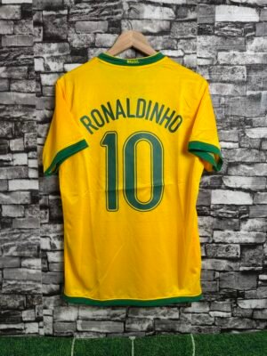 Brazil 2006 Home Domaći Dres RONALDINHO "L"