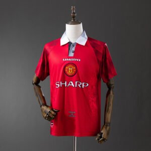 Manchester United 1996/1997 Home Domaći