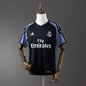 Real Madrid 2016/2017 Away2 Gostujući