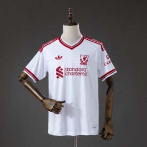 Liverpool 2026/2027 Away Gostujući