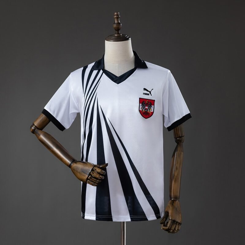 Austrija 1990/1991 Home Domaći